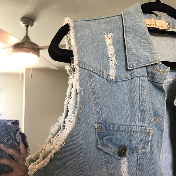 Denim vest - Picture 4 of 5